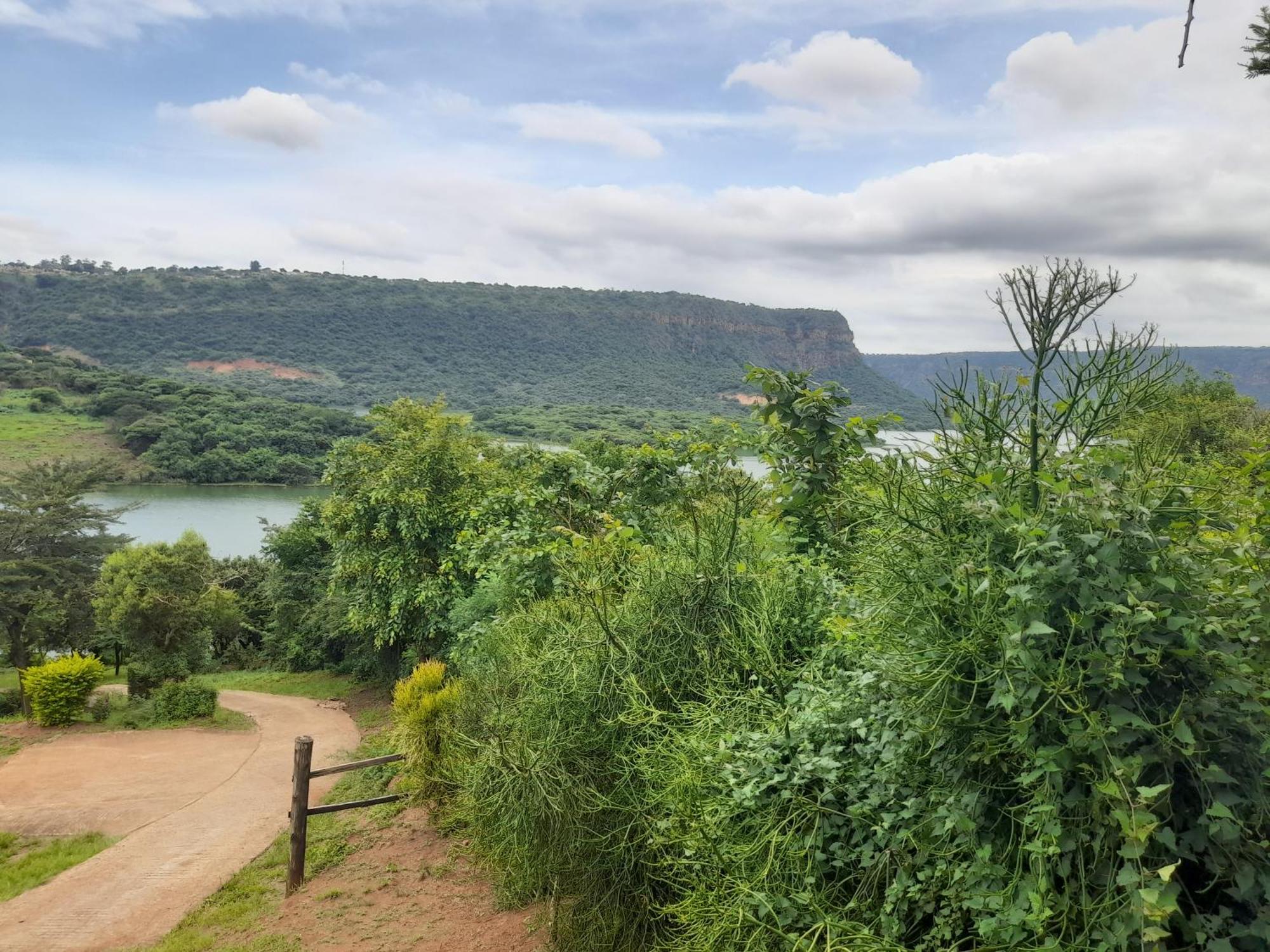 Entendeni Lodge Selfcatering Inanda Chambre photo